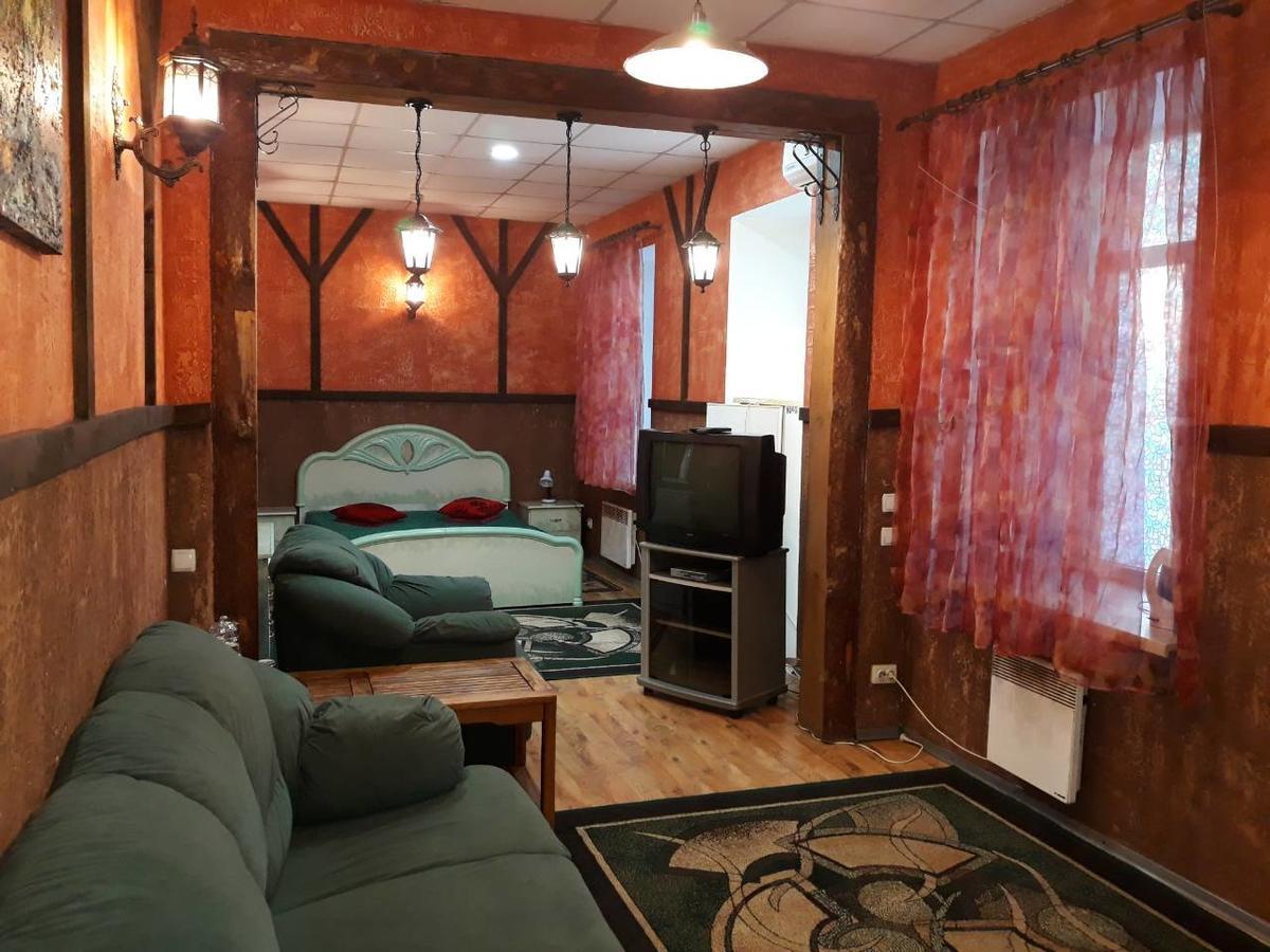 Eurolux Hotel Полтава Экстерьер фото