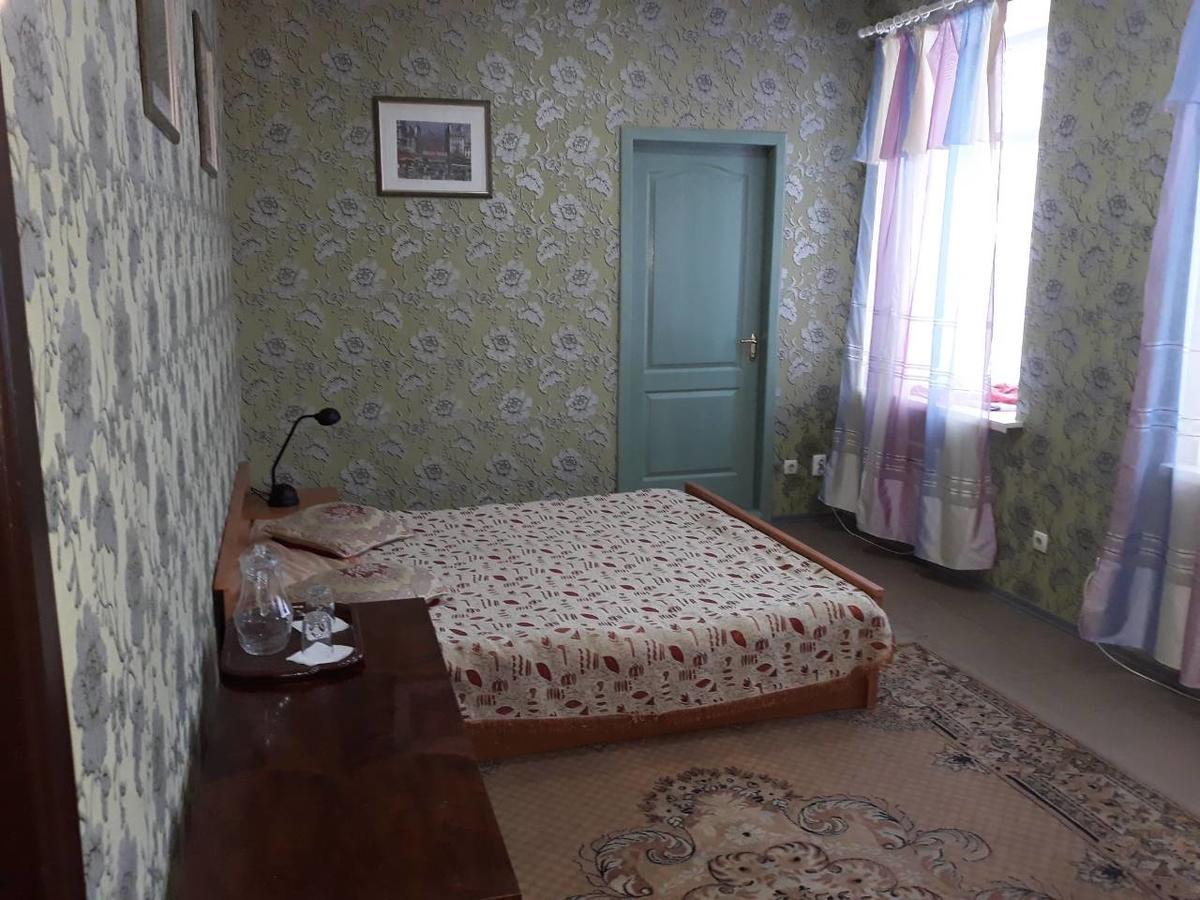 Eurolux Hotel Полтава Экстерьер фото