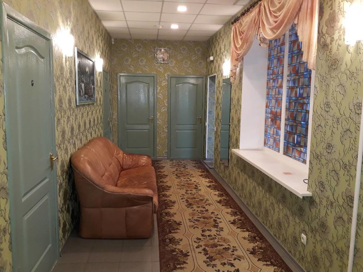 Eurolux Hotel Полтава Экстерьер фото